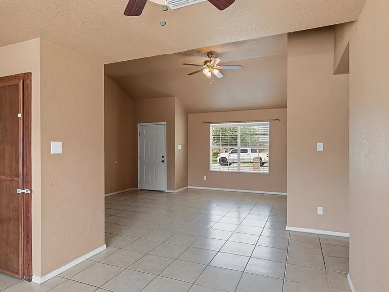 344 Vista Hermosa — Photo 9