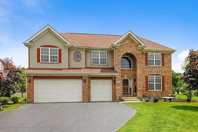 1st image of 1487 Essex Dr