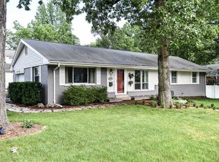 1004 S Elm Ave, Saint Louis, MO