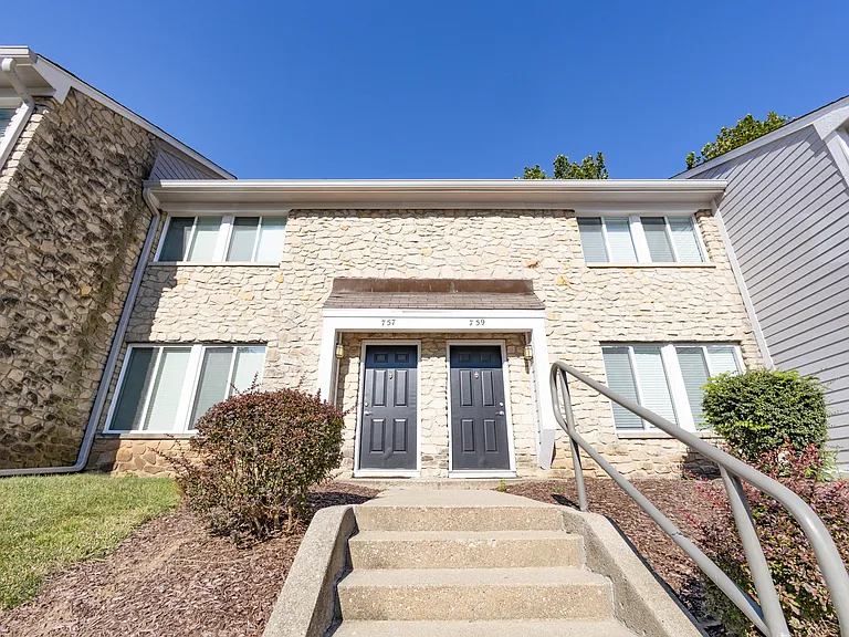 Apartment Building Exterior at Woodbridge Bloomington