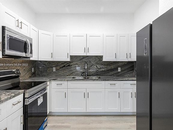 5th image of 1628 NW 114th St #0