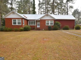 667 Hawkinsville Hwy, Eastman, GA 31023