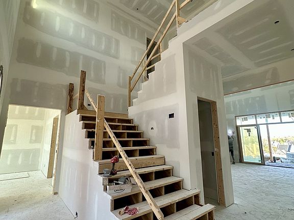 4th image of 1650 Heartwood Ln #53