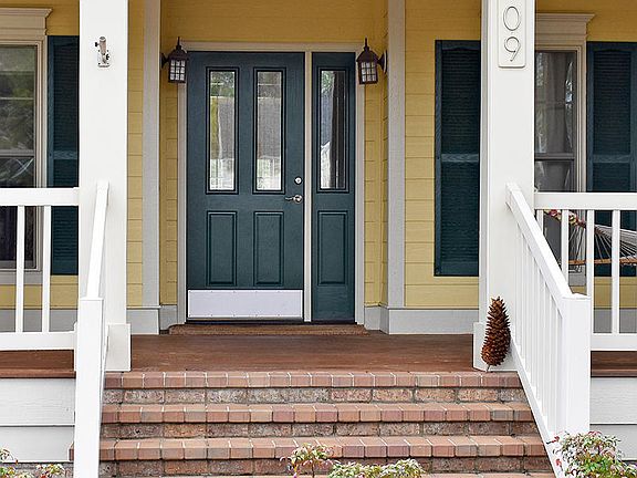 4th image of 3409 St James Drive SE