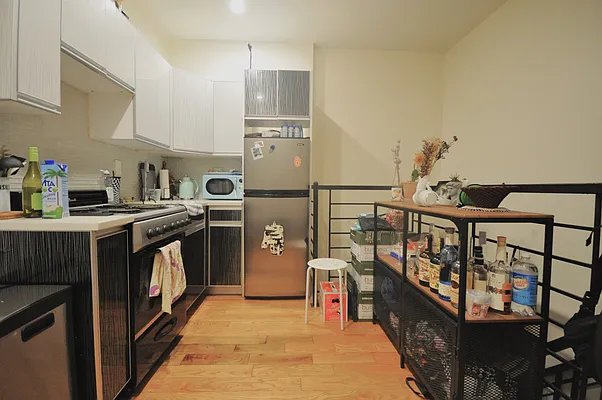 Rented by Corcoran | media 2