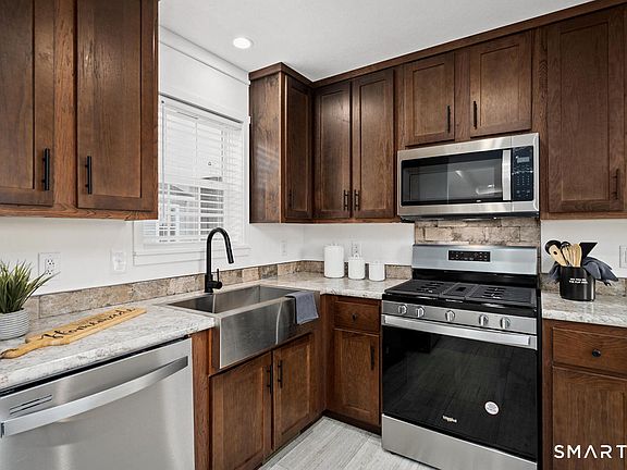 5th image of 104 B Street