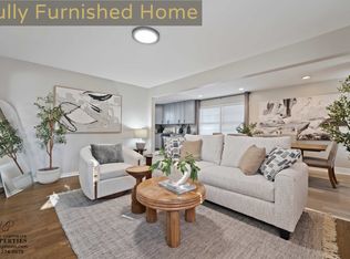 18429 Palmer Ave, Homewood, IL 60430