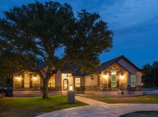 601 Sorrel Ct, Horseshoe Bay, TX 78657