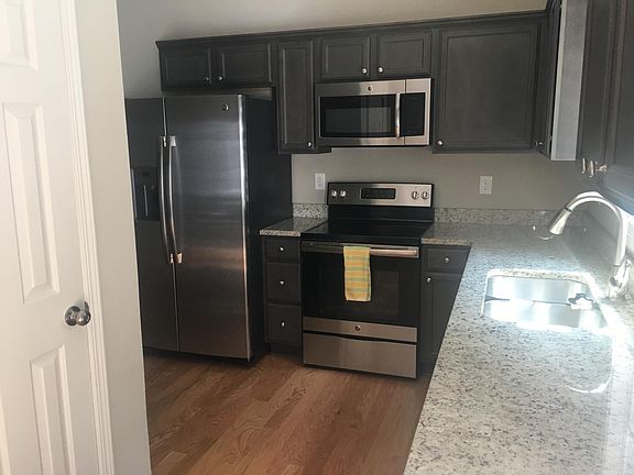 4th image of 5649 Otley Pl