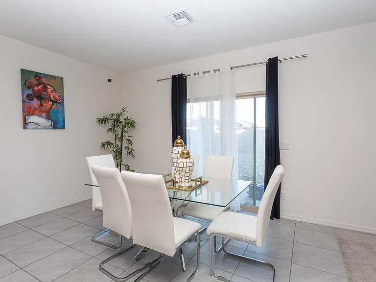 36094 W Santa Barbara Ave — Photo 8