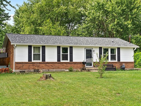 2nd image of 516 Yvonne Dr