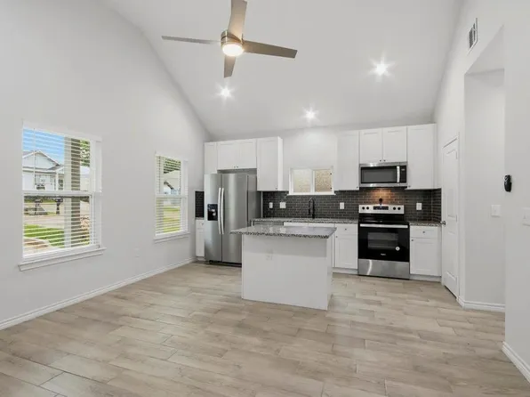 16902 Balmoral, Montgomery, TX 77316