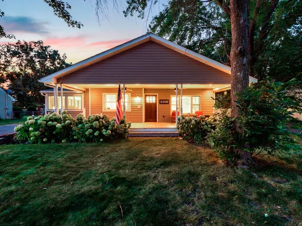2106 Blomquist Ave, White Bear Lake, MN 55110