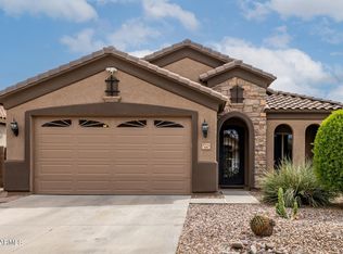 641 W Mesquite Tree Ln, San Tan Valley, AZ 85143