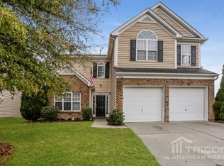 4120 Houldsworth Dr, Charlotte, NC 28213