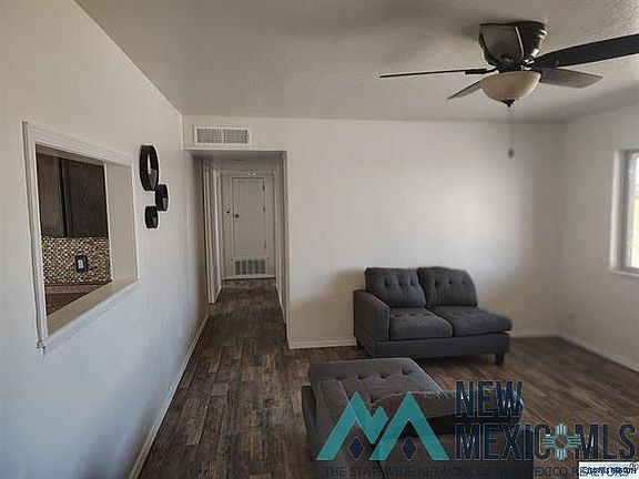 3rd image of 513 Ventura St