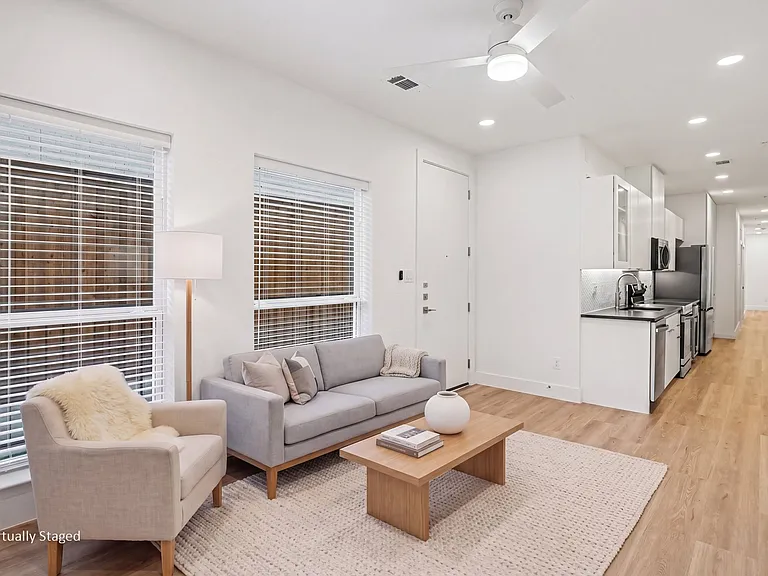 2217 N Fitzhugh Ave #101 — Photo 13