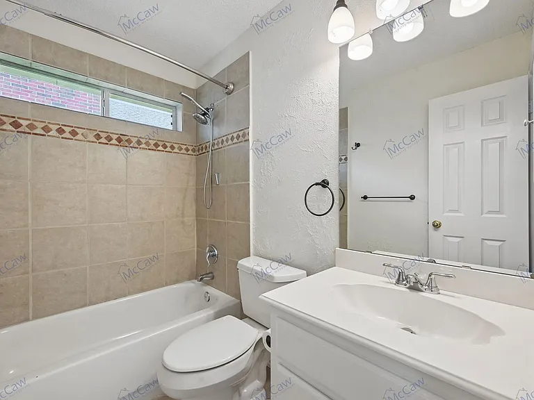 544 Layton Dr — Photo 19