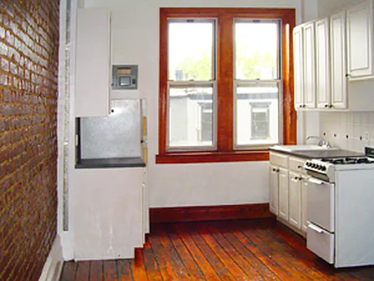 Rented by Awaye Realty Management LLC | media 10