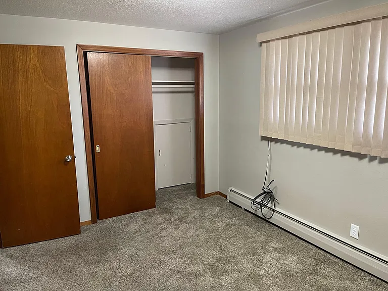 608 S Anderson St — Photo 26