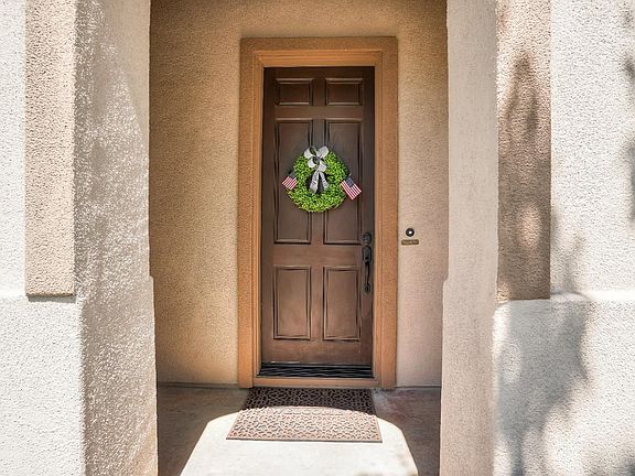 3rd image of 805 Hillman Ct