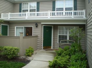 2405 Old Greenbrier Rd, Chesapeake, VA 23325