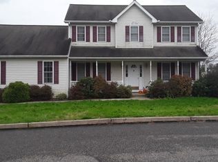 816 American General Dr, Easton, PA
