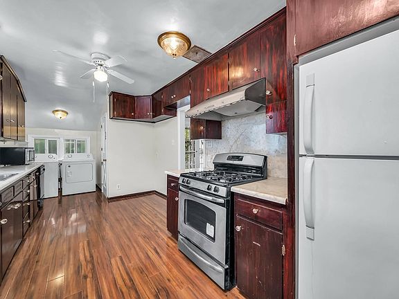 3rd image of 359 S Highland Ave