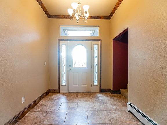 4th image of 2525 Westwood Ct