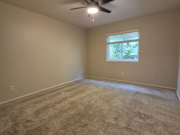 1711 N Street, Sacramento — Photo 28