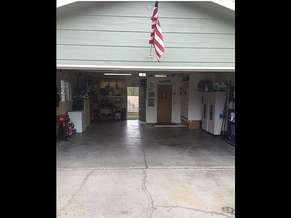 Large 2 Car Garage