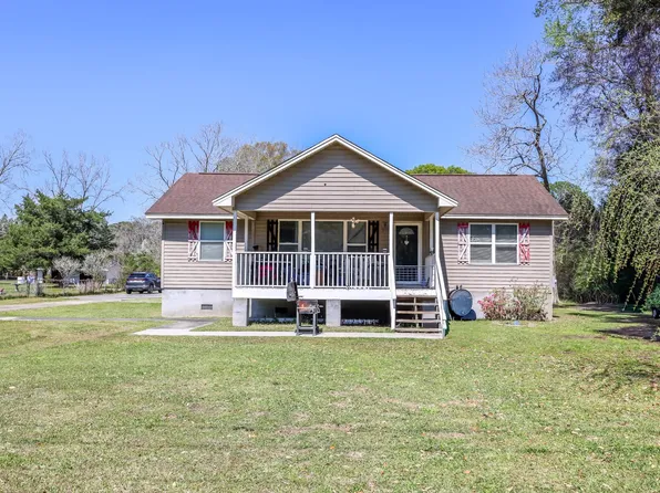 57 Jacobs Ave., Georgetown, SC 29440