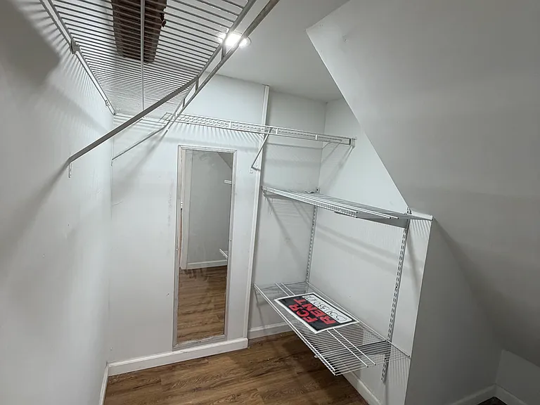 25 W 17th St #2 — Photo 15