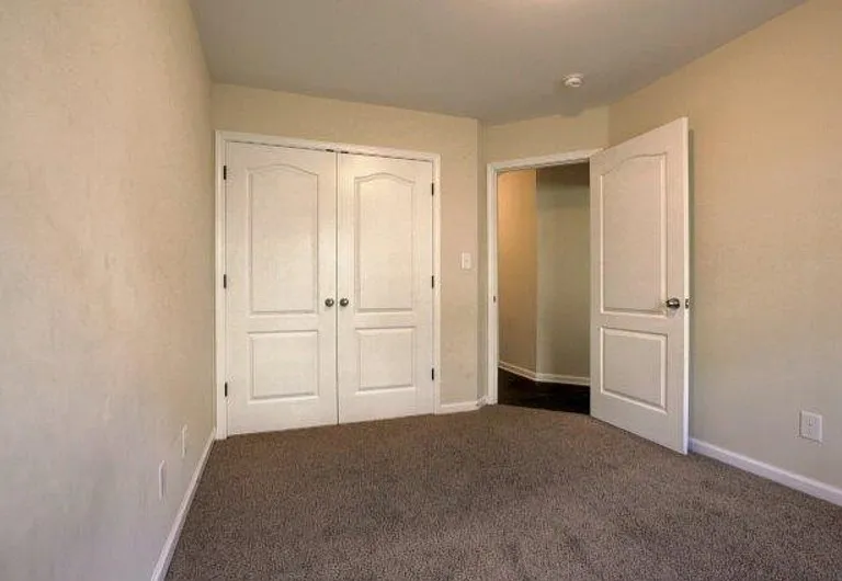 1720A Thistlewood Dr — Photo 11