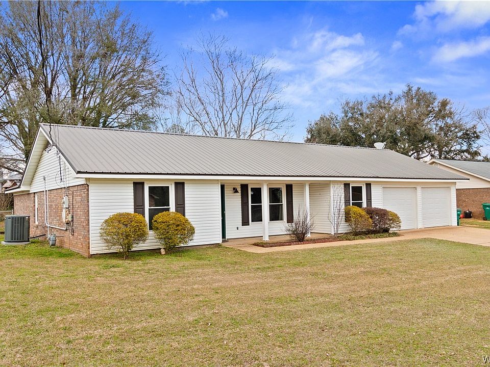 1st image of 334 Country Oaks Dr