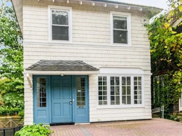 204 Parkview Ave, Bronxville, NY 10708