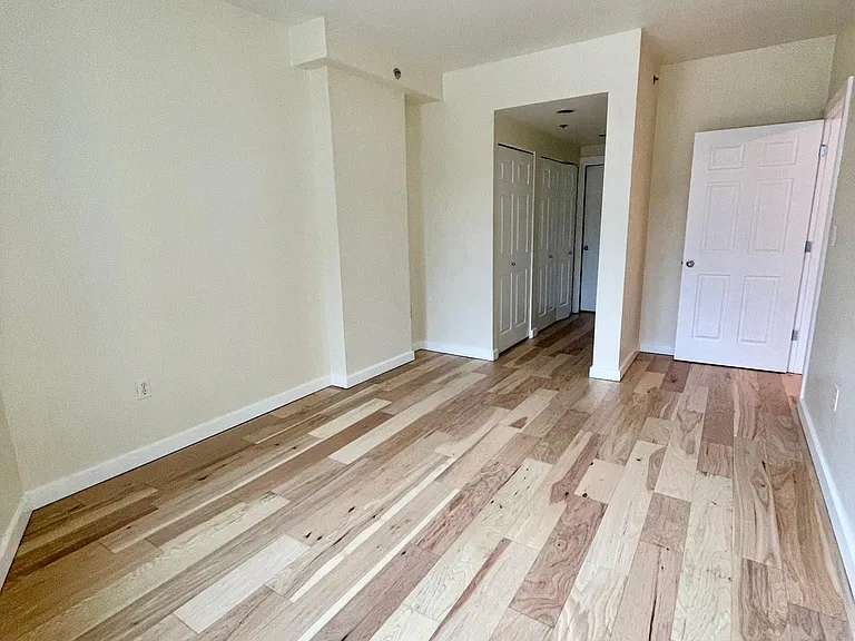 2600 2nd Ave #601 — Photo 7