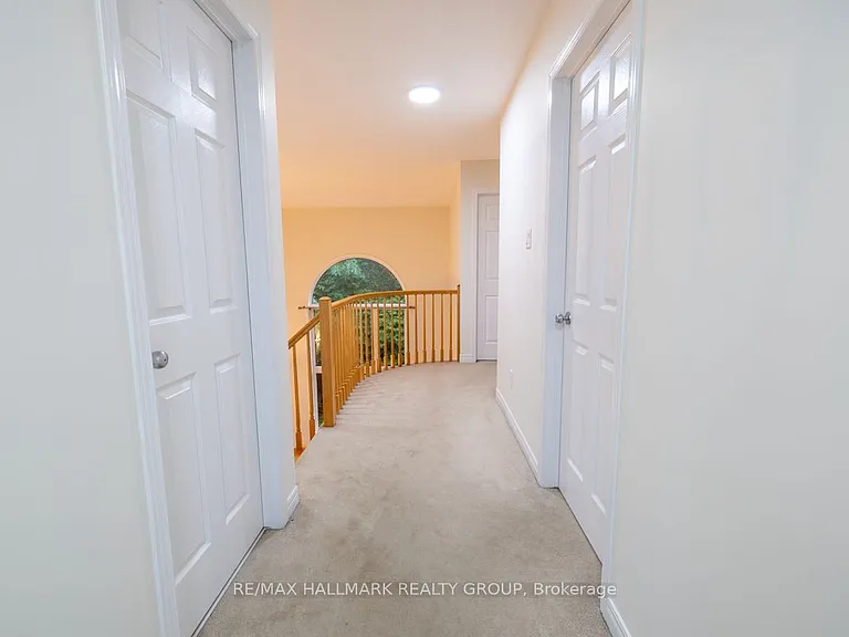 281 Goldridge Dr — Photo 17