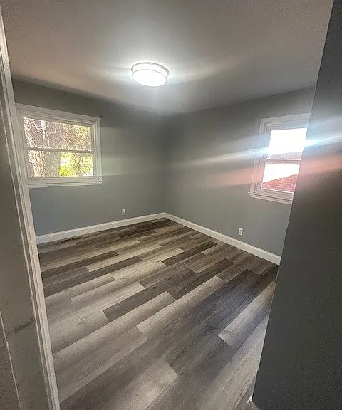 903 Richland St — Photo 5