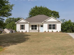 21 Lee Road 2052, Phenix City, AL 36870