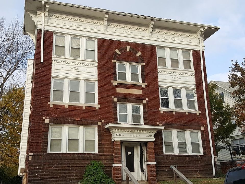 1st image of 3228 Tracy Ave #2nd