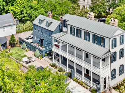 5 Alexander St, Charleston, SC, 29401