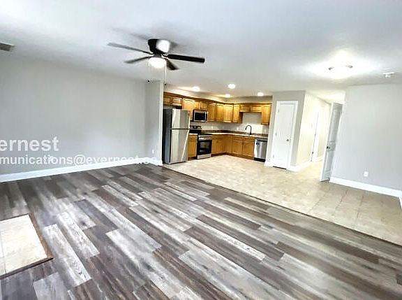 3rd image of 162 Brown Estates Dr