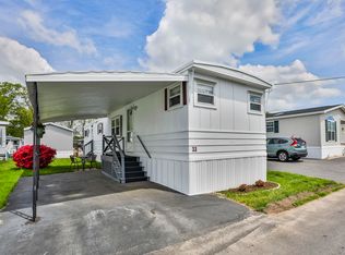 33 Bell Dr, Salem, NH 03079
