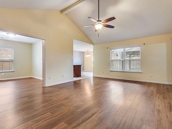 5th image of 120 Mount Vernon Ln