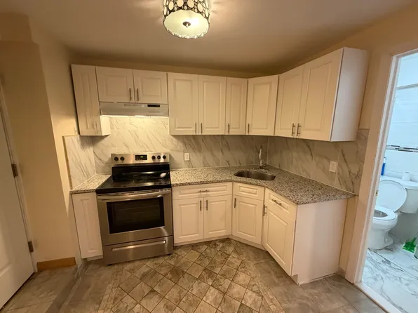 (undisclosed Address), Staten Island, NY 10312