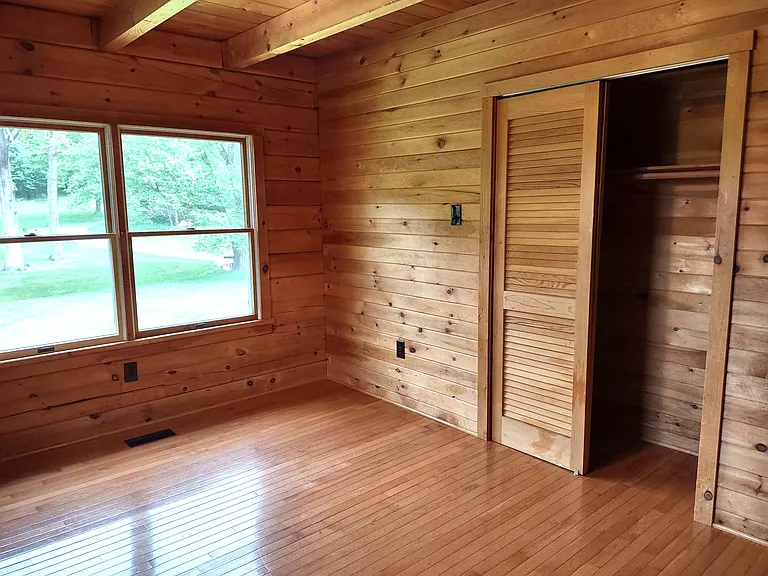 3922 Emrick Ln — Photo 24