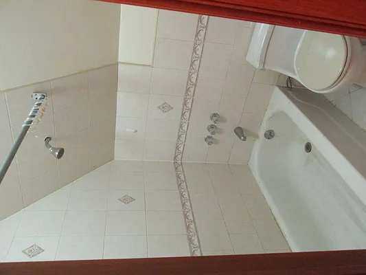 Rented by Windsor Homes Realty Corp | media 9