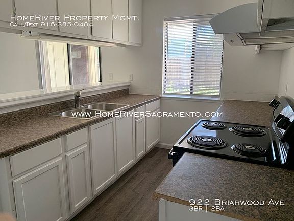 5th image of 922 Briarwood Ave