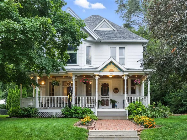 306 N Chestnut St, Glenwood, IA 51534